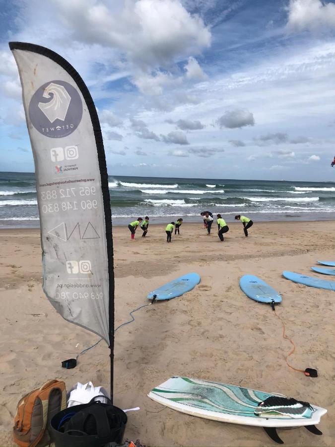 Getwet Surfcamp II Hostel Costa de Caparica Ngoại thất bức ảnh