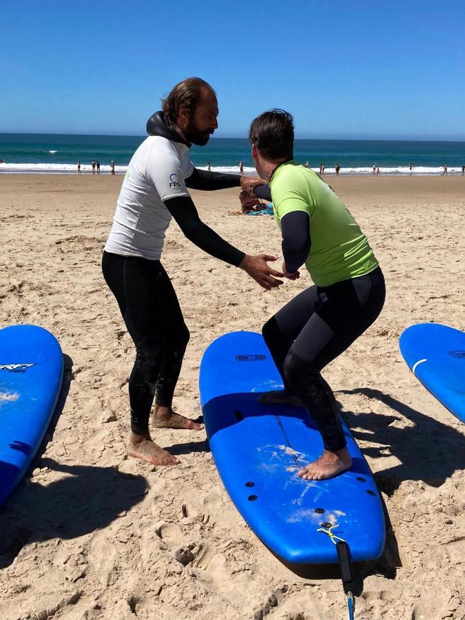 Getwet Surfcamp II Hostel Costa de Caparica Ngoại thất bức ảnh